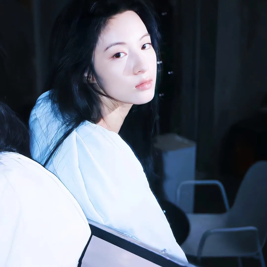 为母撑腰，我在养老院飒疯了